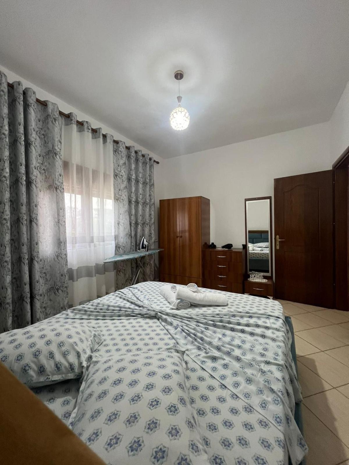 Teo Apartment Sarandë Exterior foto