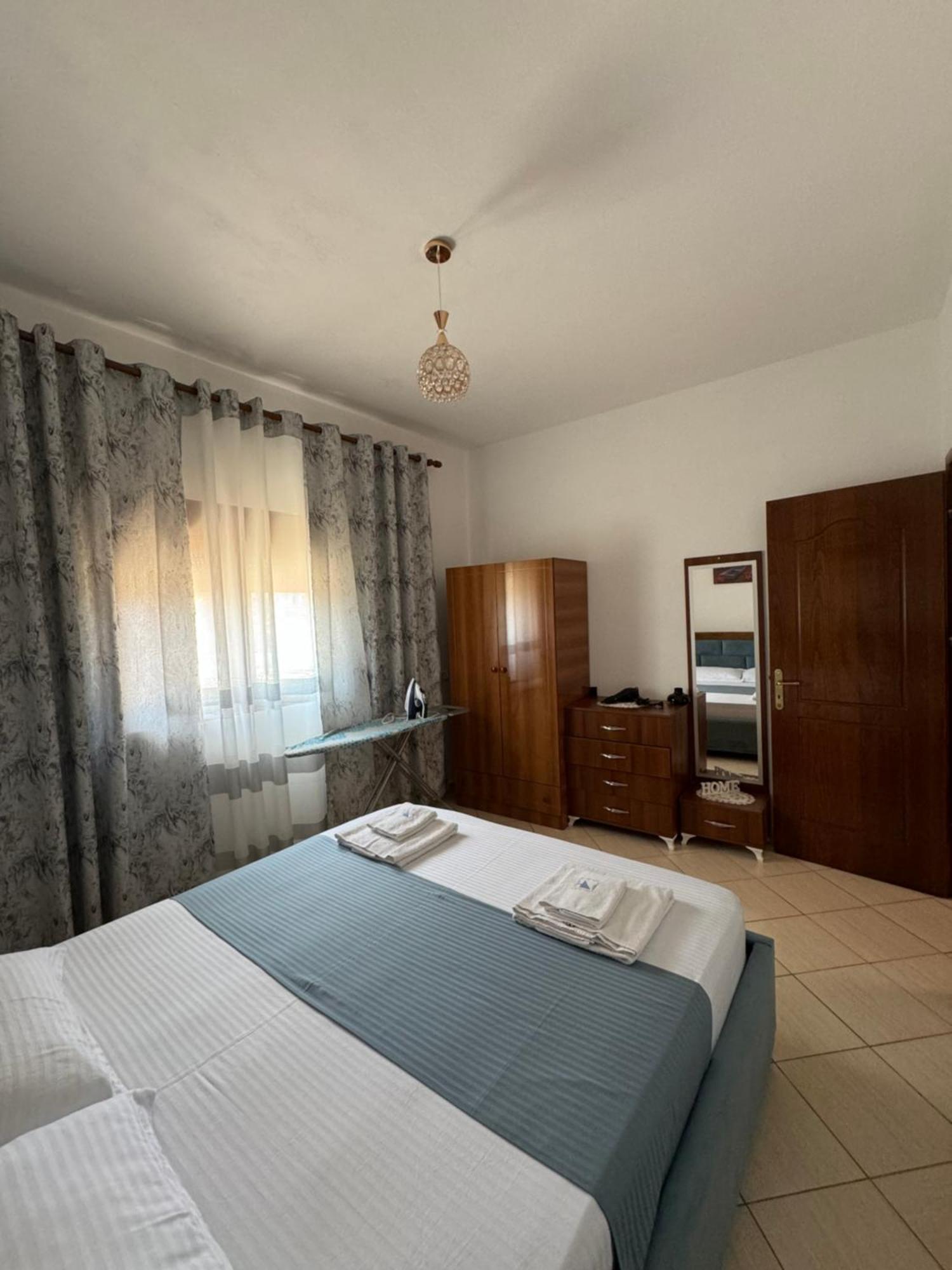 Teo Apartment Sarandë Exterior foto