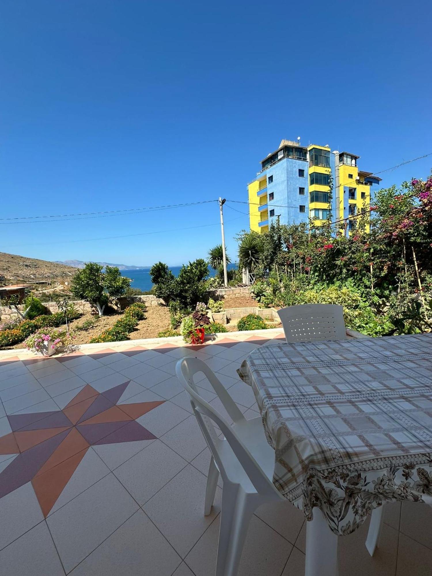 Teo Apartment Sarandë Exterior foto