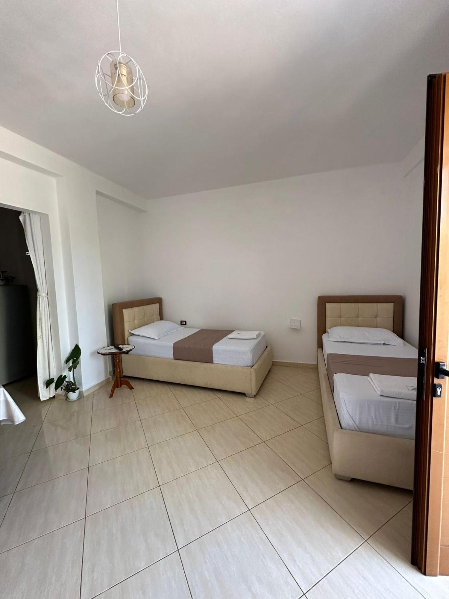 Teo Apartment Sarandë Exterior foto