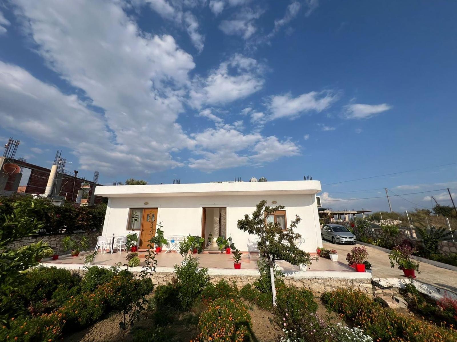 Teo Apartment Sarandë Exterior foto